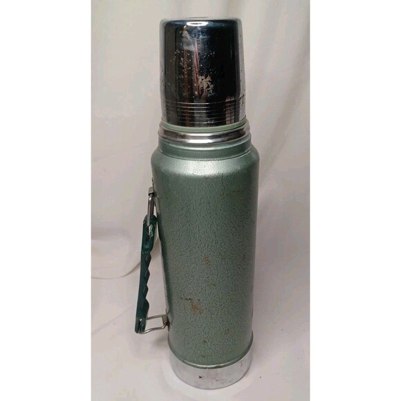Stanley Aladdin A-944DH Quart Vacuum Bottle - Green Hammertone Finish Vintage - Picture 2 of 11